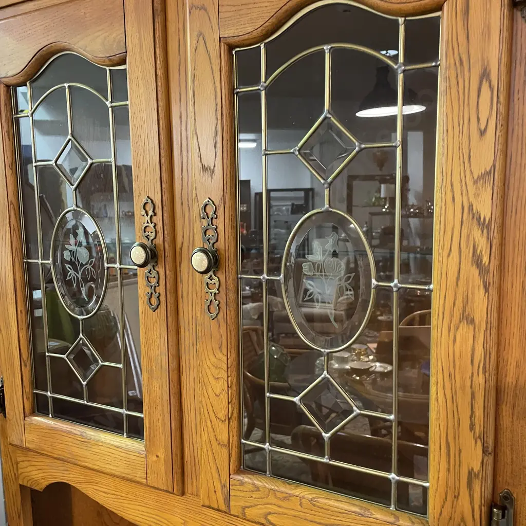 Solid Oak? 2 Piece Corner Unit. Base 2 Door Single Drawer, Top 2 Leadlight Doors Internal Glass Shelf,  Internal Light Image 1++