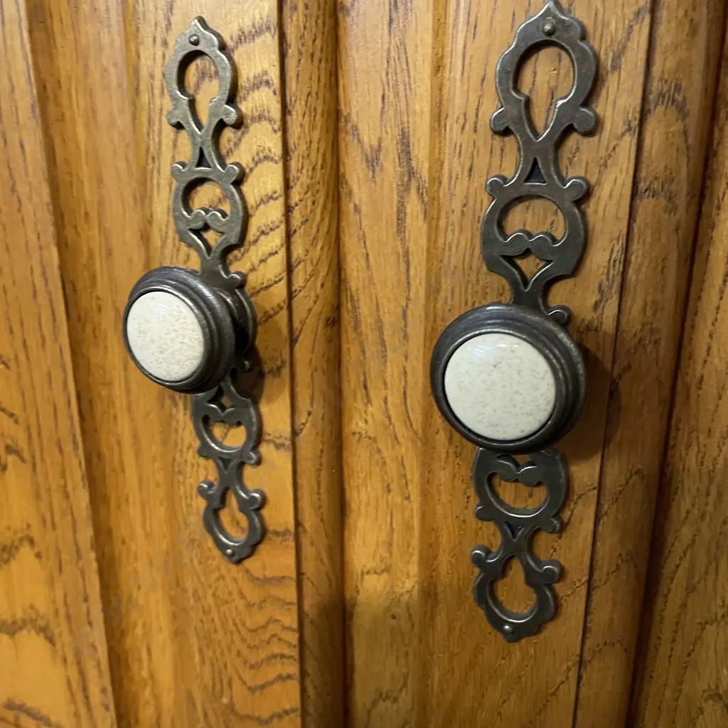 Solid Oak? 2 Piece Corner Unit. Base 2 Door Single Drawer, Top 2 Leadlight Doors Internal Glass Shelf,  Internal Light Image 1++