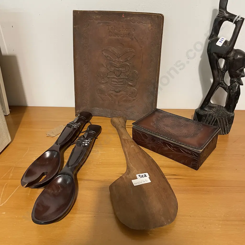 Wooden NZ Maori Salad Servers, leather box and folder with wooden patu Image 1++