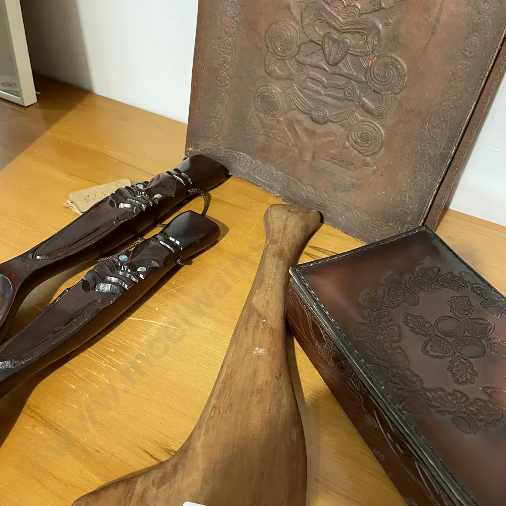 Wooden NZ Maori Salad Servers, leather box and folder with wooden patu Image 1++
