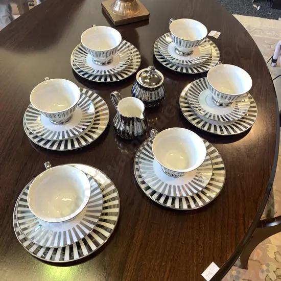 Ciroa Luxe Porcelain Tea Set with Metallic Accent Detail, as new condition