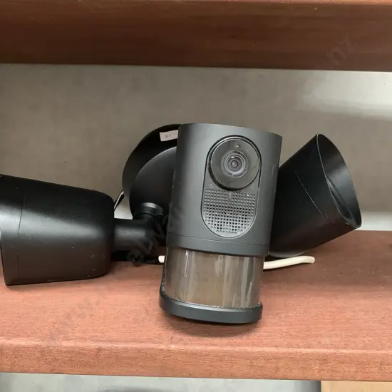 Eufy Security Camera and light