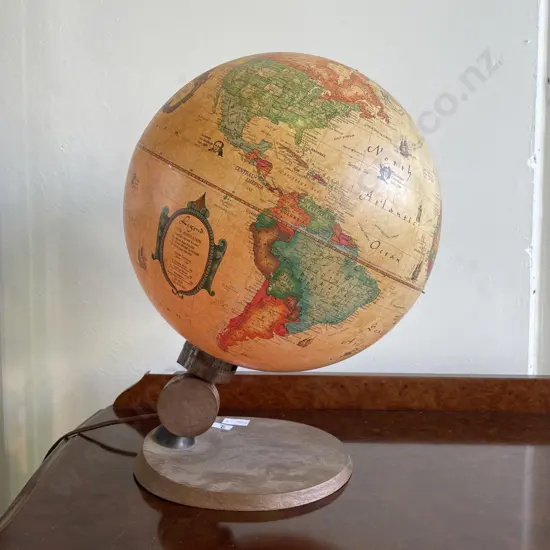 Vintage Readers Digest World Antique Spot Globe Lamp on Plastic Base, Good Working Condition, Made in Denmark, H40cm