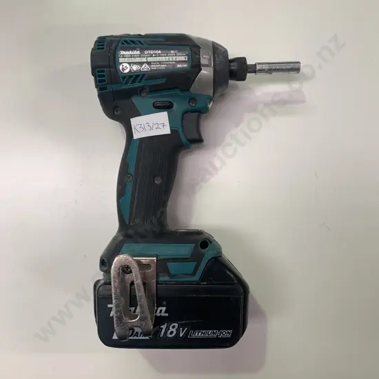 Makita Impact Driver Model DTD154 with 18V Battery
