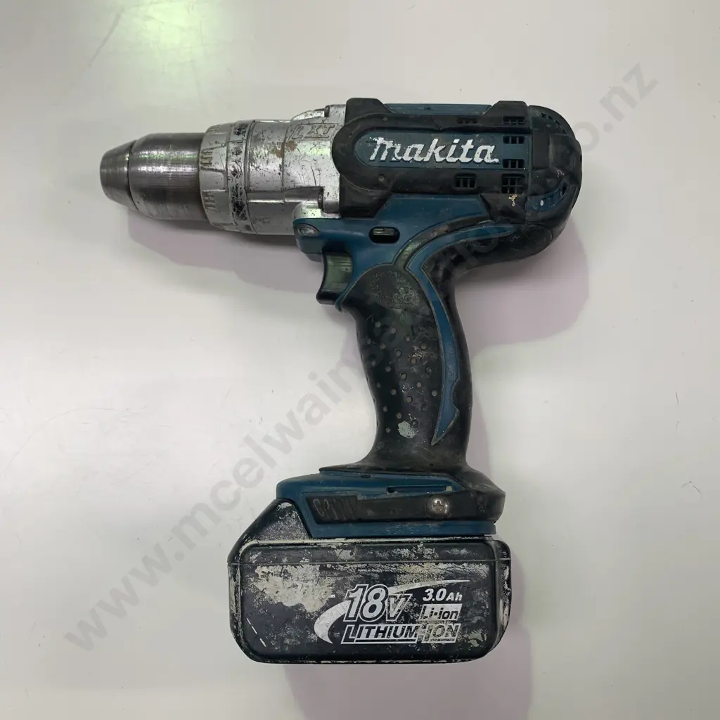 Makita Cordless Driver Drill with 18V Battery Image 1++