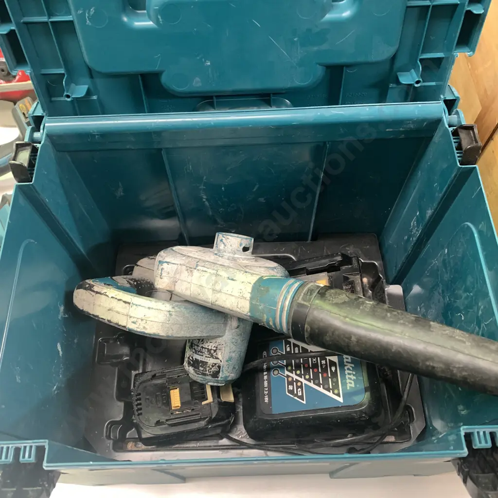 Makita Toolbox with Makita Blower Model DUB182 and Battery Charger with Battery Image 1++