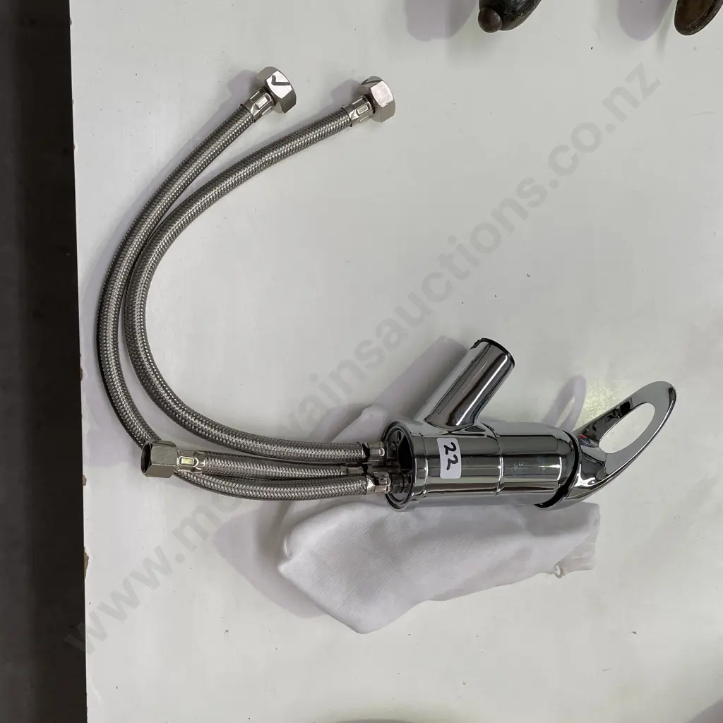 As New Stainless Steel 3 Inlet Mixer, for Hot, Cold and FIltered Water Image 1++