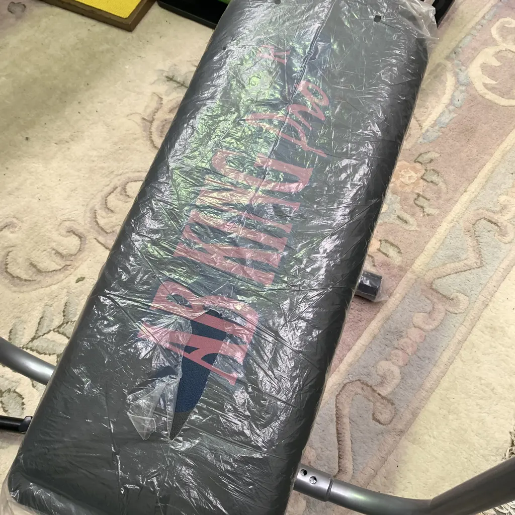 AB King Pro Work out Bench in as new condition with Bonus Body Shaping Equipment Image 1++