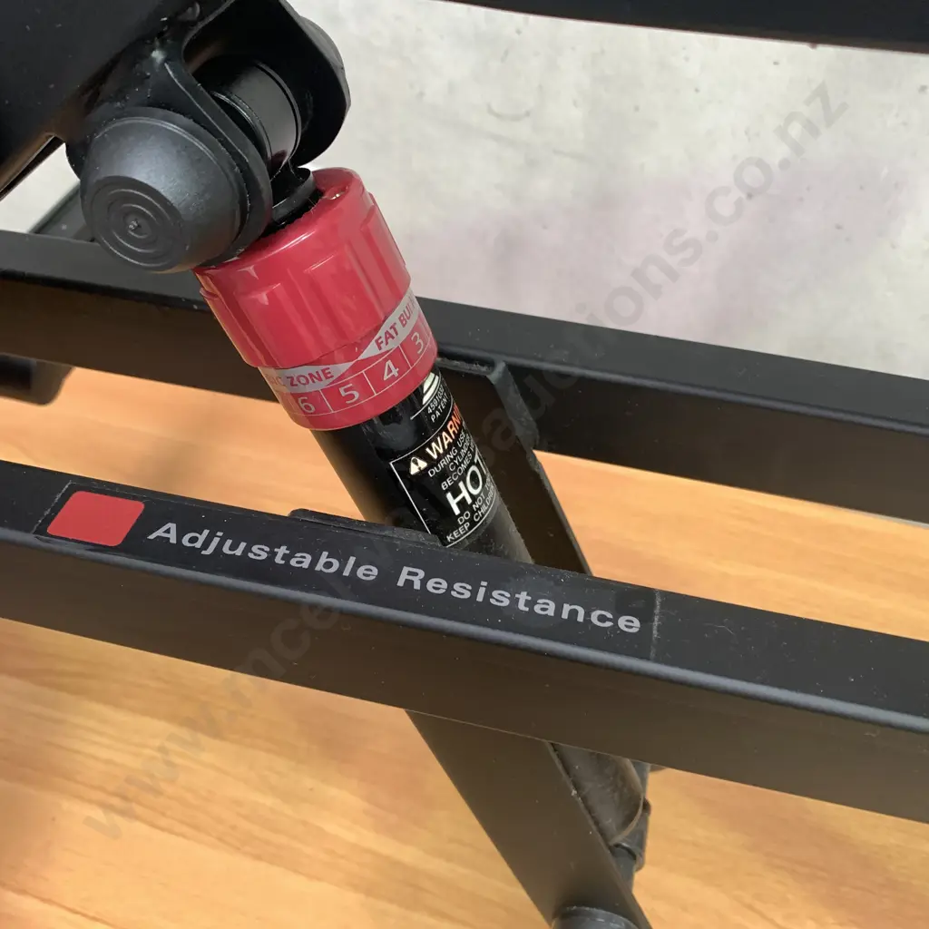 Weslo Cardio Glide Machine. Cardio Fitness Machine with Adjustable resistance with Electronic info screen. Image 1++