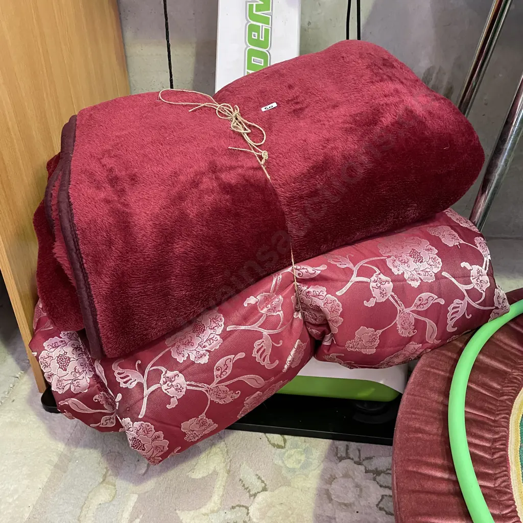 Burgundy Queen Bed Coverlet with Mink Blanket Image 1++