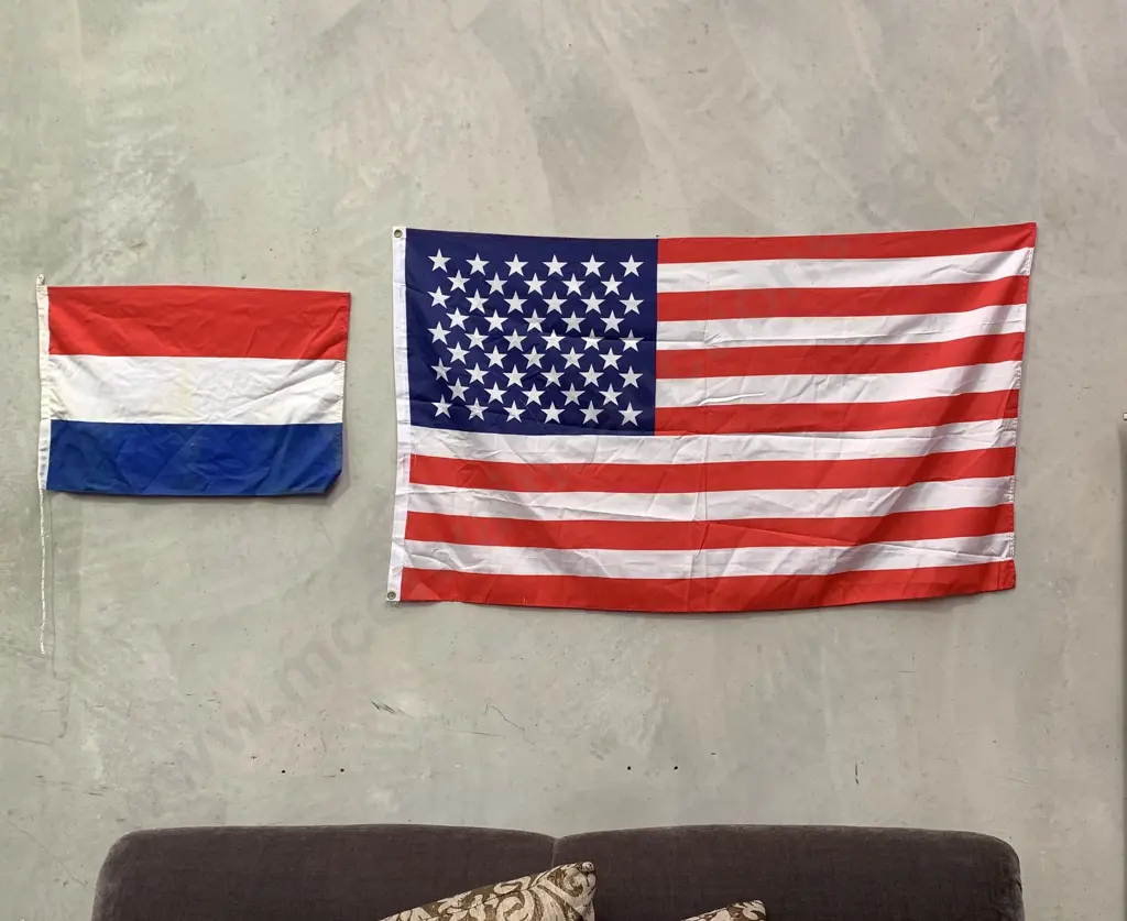 American Flag 150 x 90 with Shipmate French Flag 72 x 48cm Image 1++