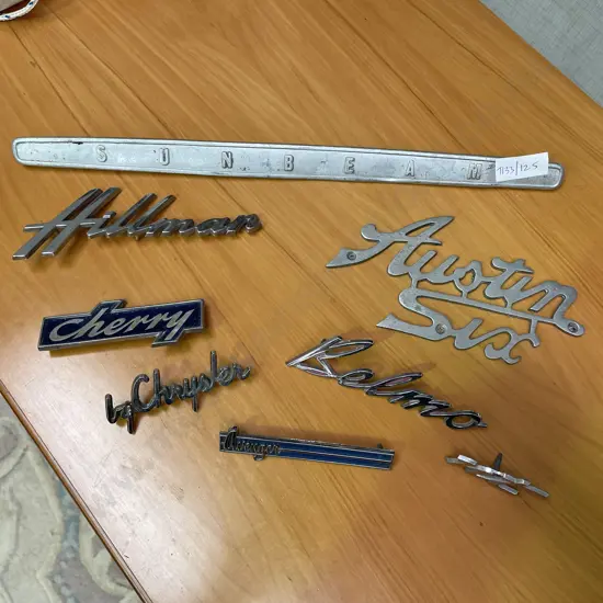 Assorted Vintage Car Badges etc