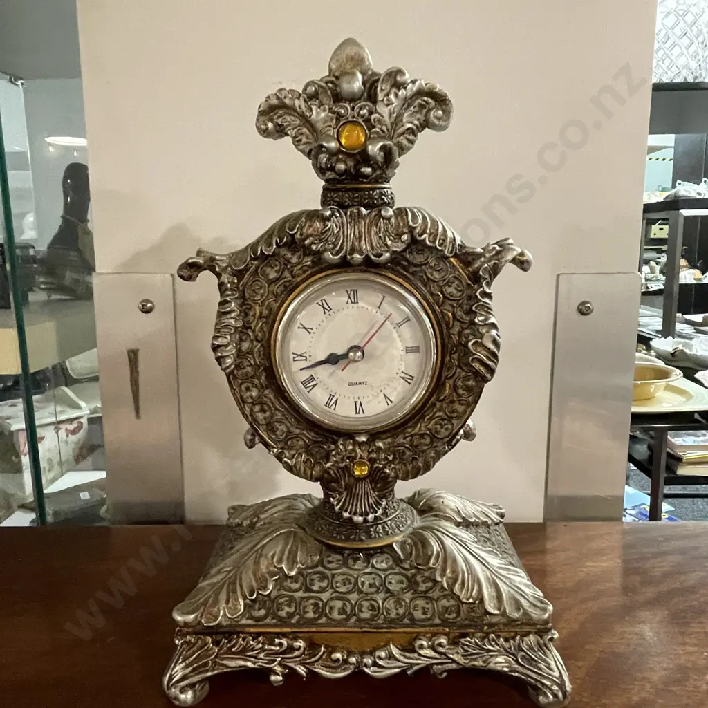 Ornate Quartz Mantle Clock H26cm Image 1++
