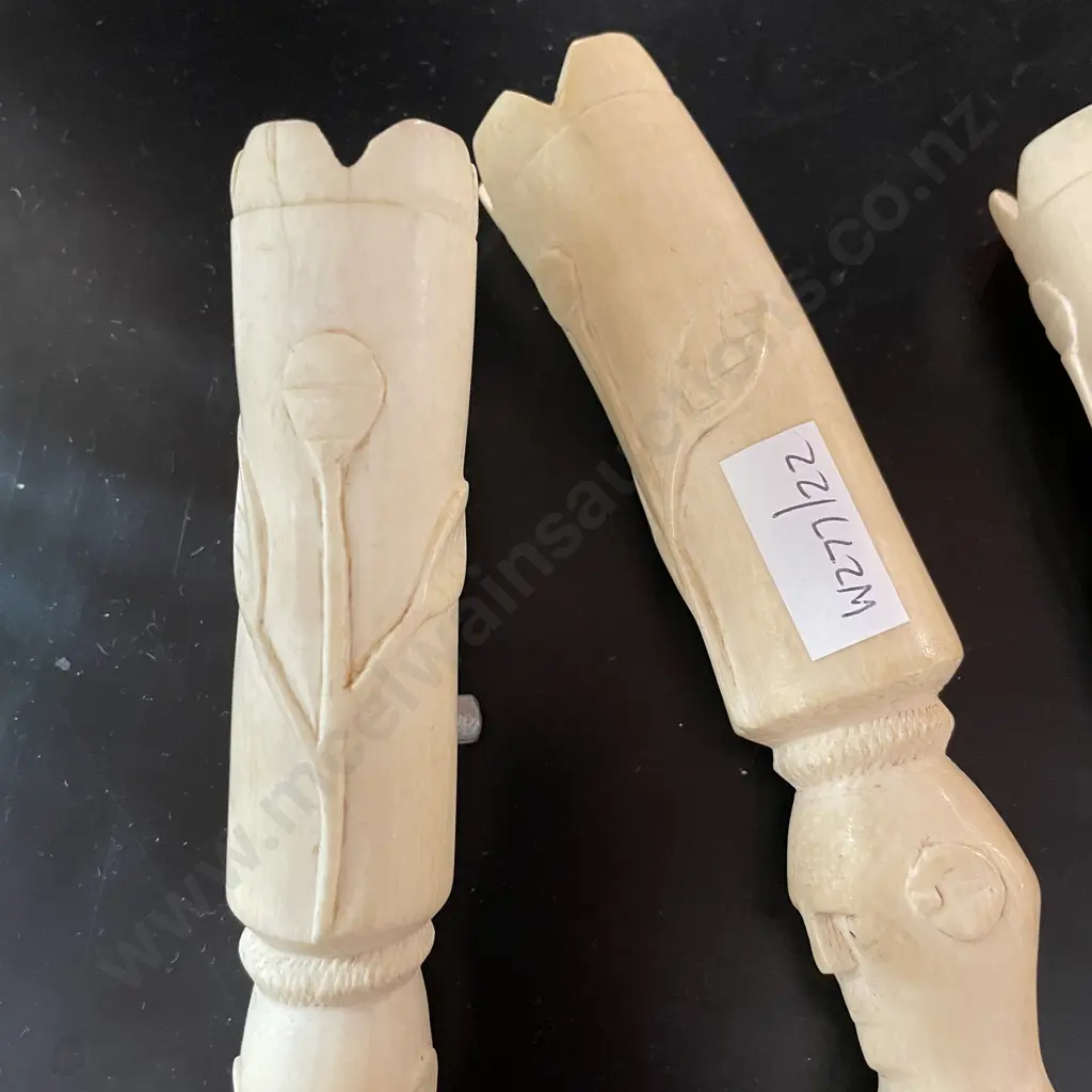 3 x Vintage Unusual Ivory/Bone Candle Holders that mount together Image 1++