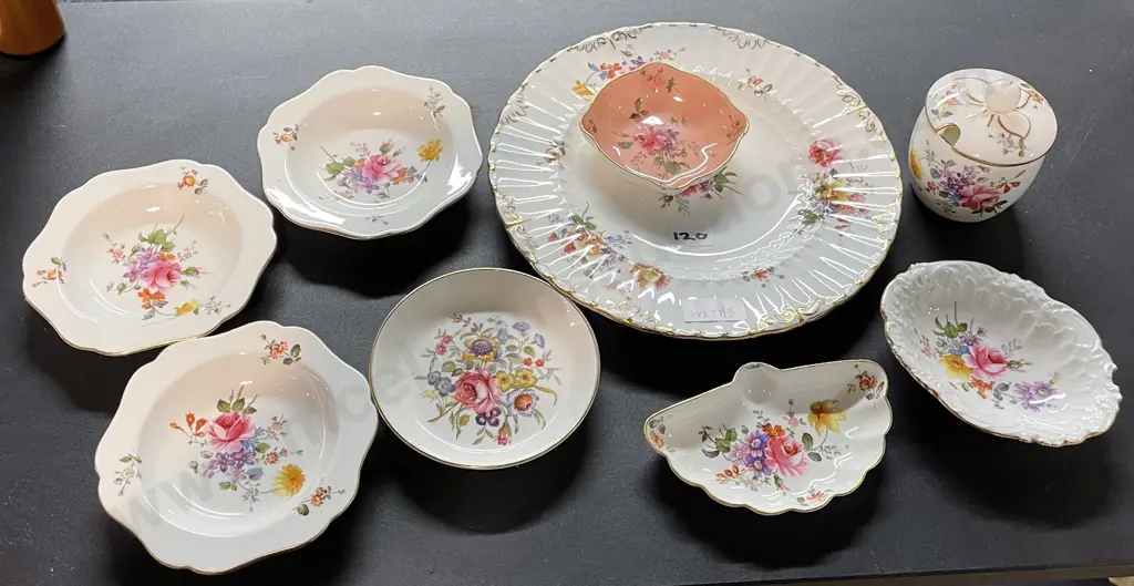 Assortment of Royal Crown Derby items Image 1++