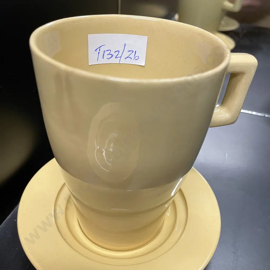 Wedgwood Bourn-Vita Mug and 2 saucers Image 1++