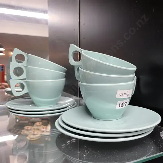 Set of 6 Vintage Retro Cresta Ware cup and saucer sets