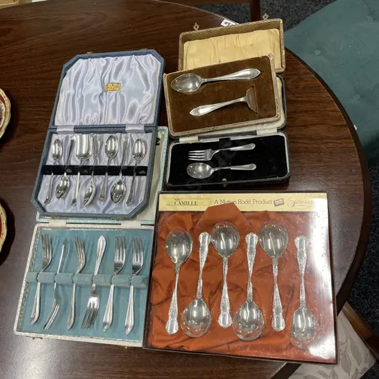 Assortment of Vintage Boxed Cutlery including Rodd etc