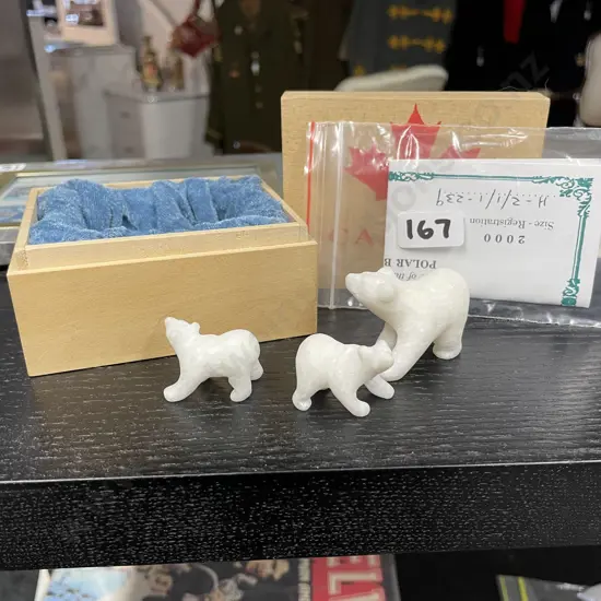 Boxed Star Marble Stone (Crystalline Lime Stone) Polar Bear family. In original box with authenticity