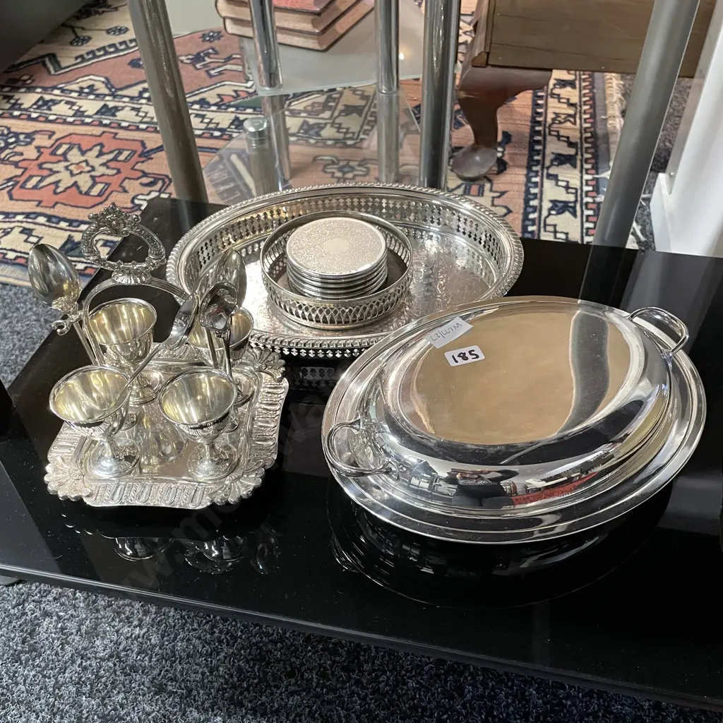 Assortment of Vintage Silverware Image 1++