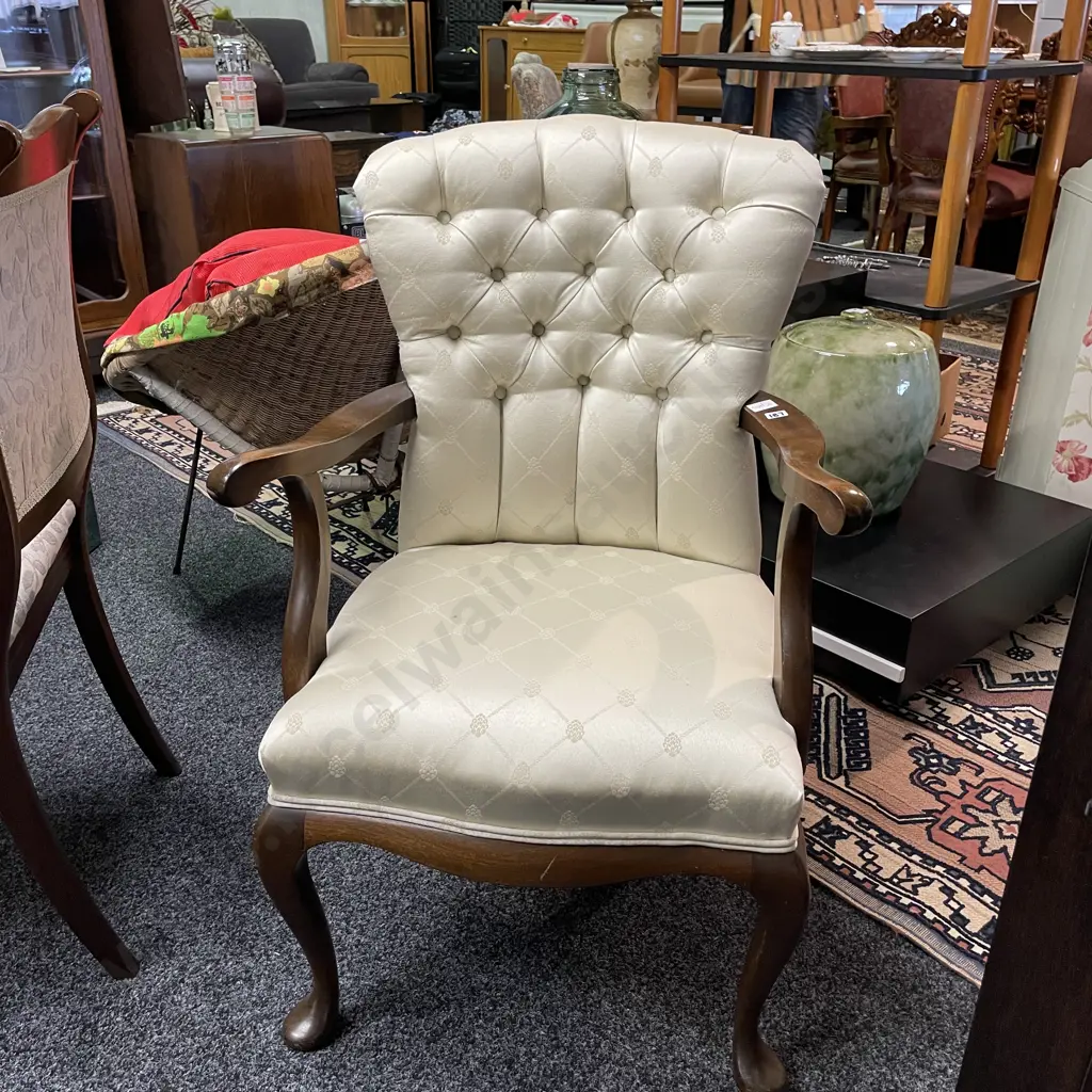 Vintage Button Back Armchair. Queen Anne style Image 1++