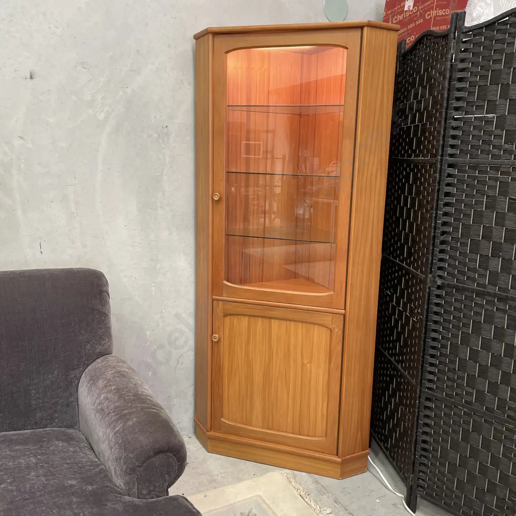 Danske Mobler 2 Door Corner Display Cabinet, 3 internal Glass shelves with Wooden internal shelf in lower cabinet Image 1++