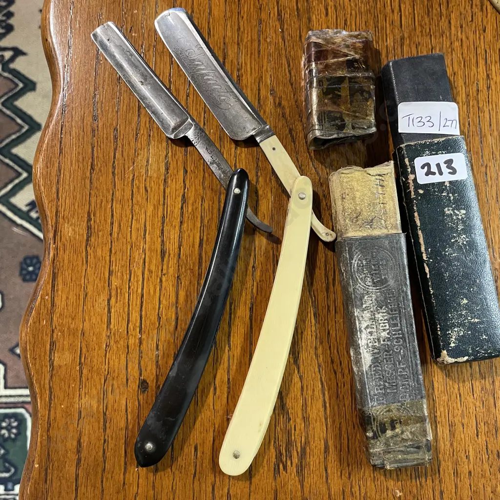 Vintage Safacto Razor with Vintage Bengall Razor Image 1++