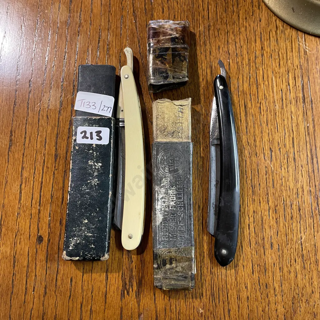 Vintage Safacto Razor with Vintage Bengall Razor Image 1++