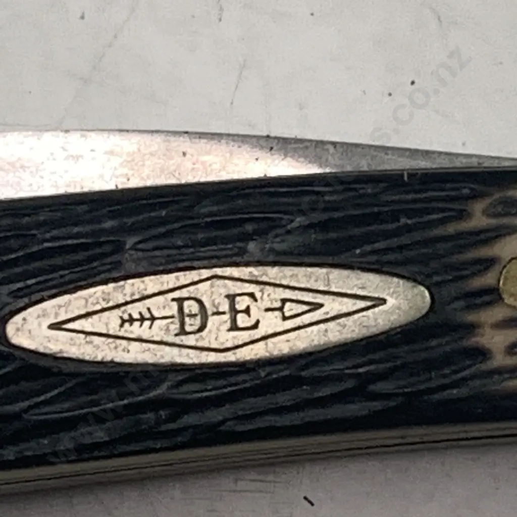 Trio of small Pocket Knives Including Barlow and Imperial etc Image 1++