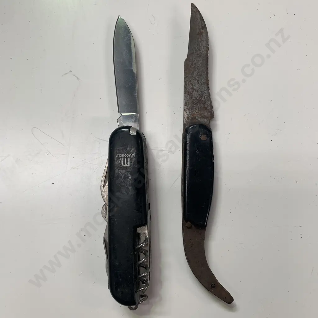 Pair of Vintage Pocket Knives marked with Marco Roma and Anchor Image 1++