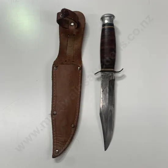 Vintage Knife with leather Sheath