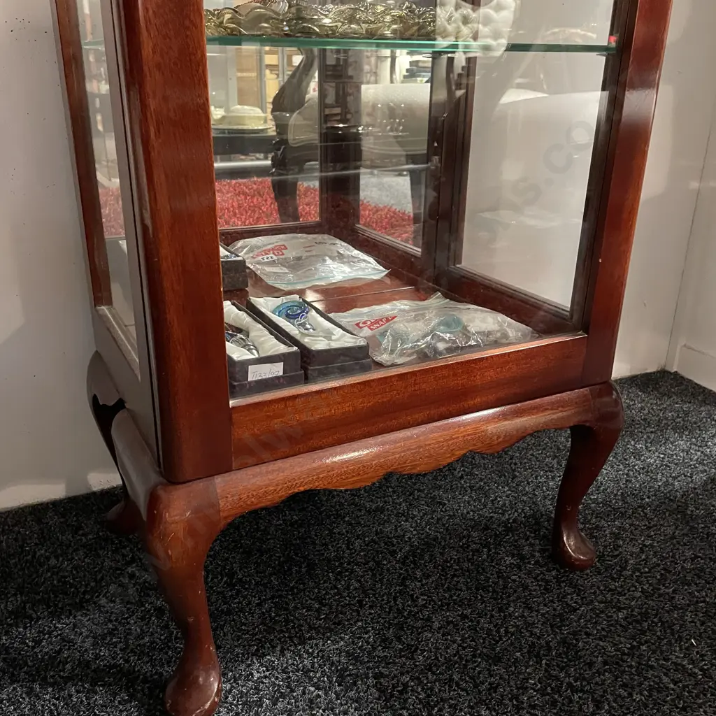 Vintage Solid Mahogany Slender Shaped Display Cabinet. Mirror back, 4 internal glass shelves. H153 W46 D34cm Image 1++