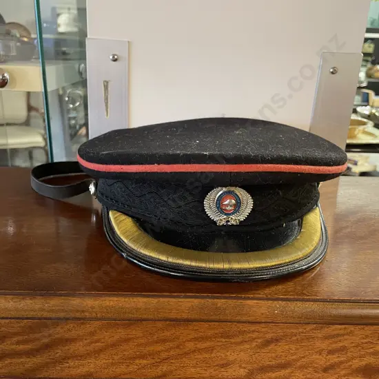 Vintage Malaya Cap with Royal New Zealand Infantry Regiment Pin