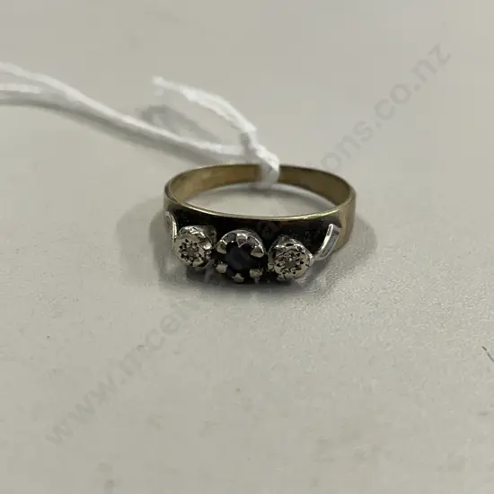 9ct Gold Dress Ring with Sapphire/Diamonds