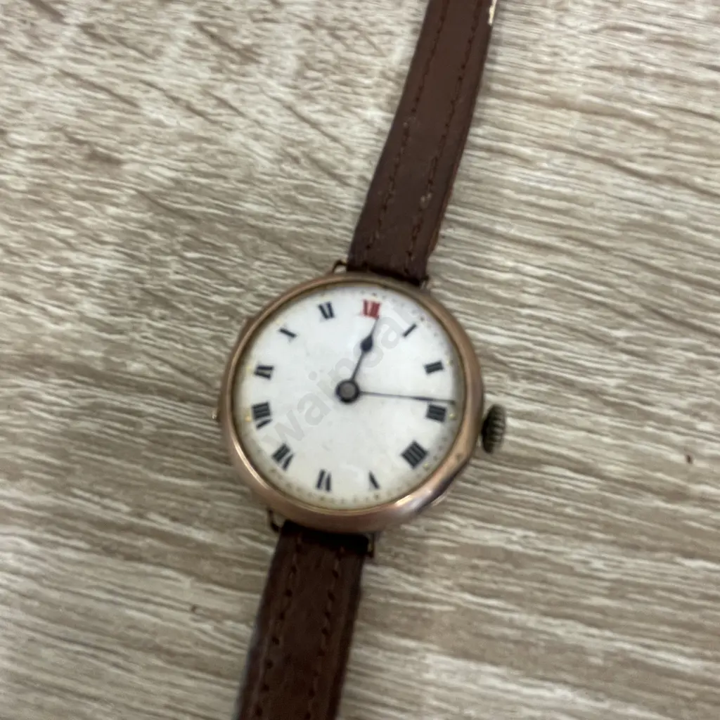 Swiss 9C Gold watch with leather strap Image 1++
