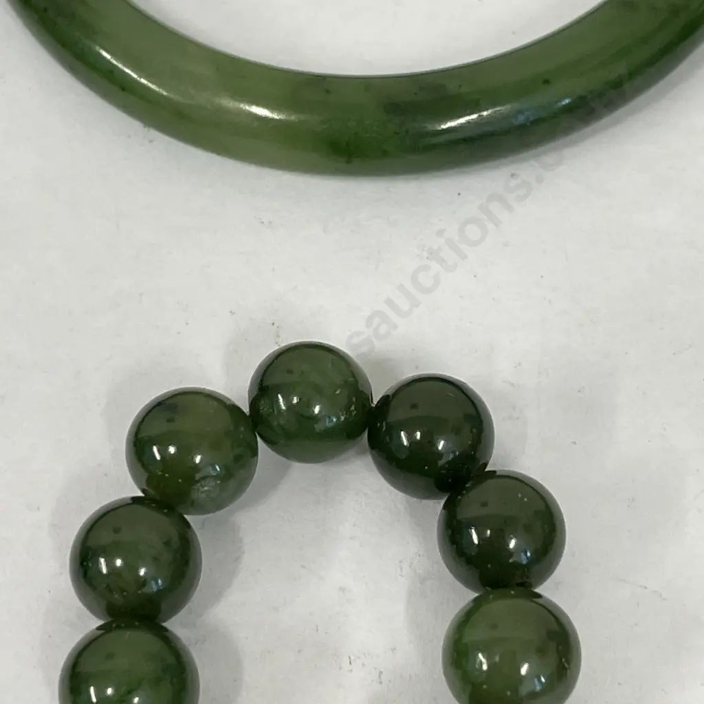 Vintage Jade Ball Necklace and other Bangle. L66cm Image 1++