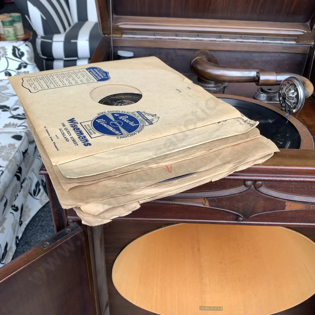 Rare 1923 Brunswick Panatrope Exponential Type 12-8 136711 Phonograph in Walnut Cabinet  Image 1++