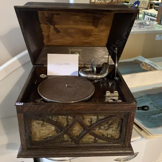 His Master's Voice Gramophone C1930's - working condition. Made by the Gramophone Company, Ltd Hayes, Middlesex
