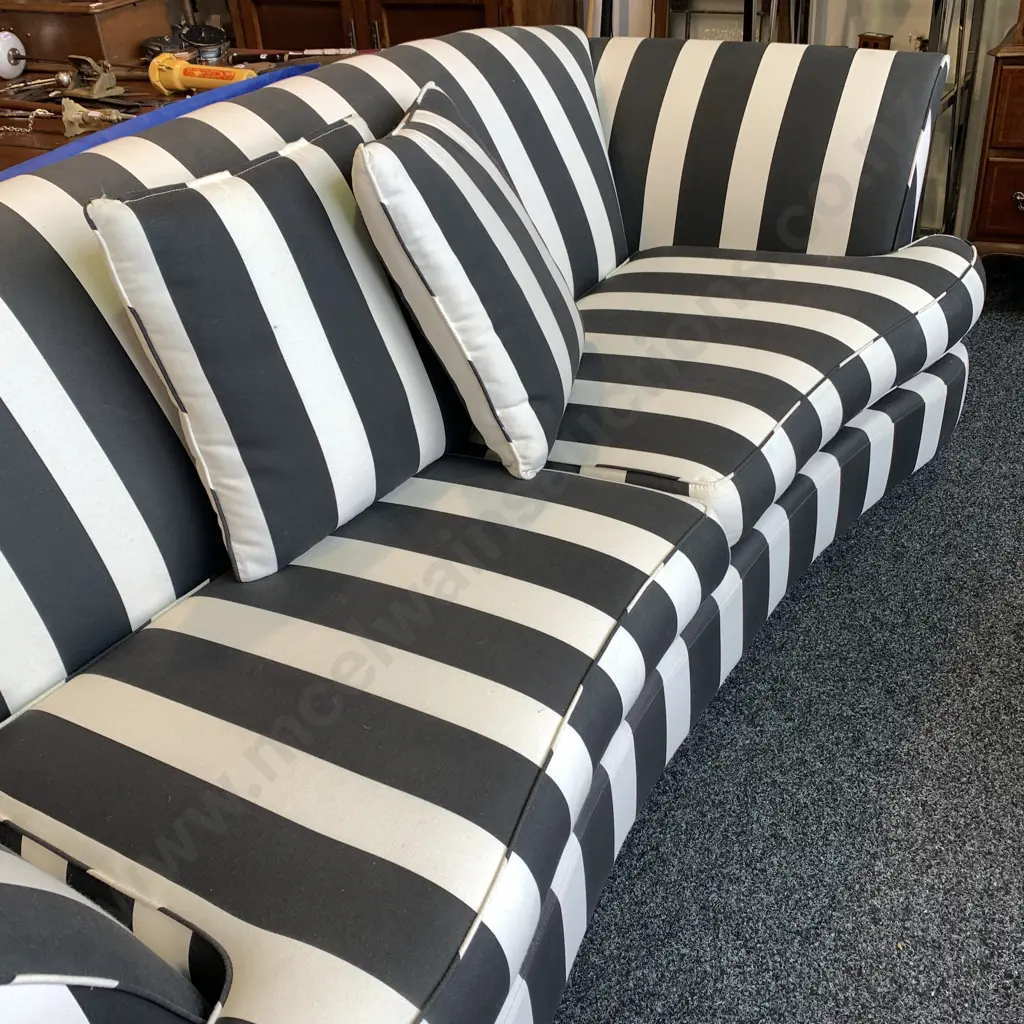 Modernist 3 Seater Couch. Serpentine front. Splayed arms. Modernist black and white striped fabric. L237 H80 D110cm Image 1++