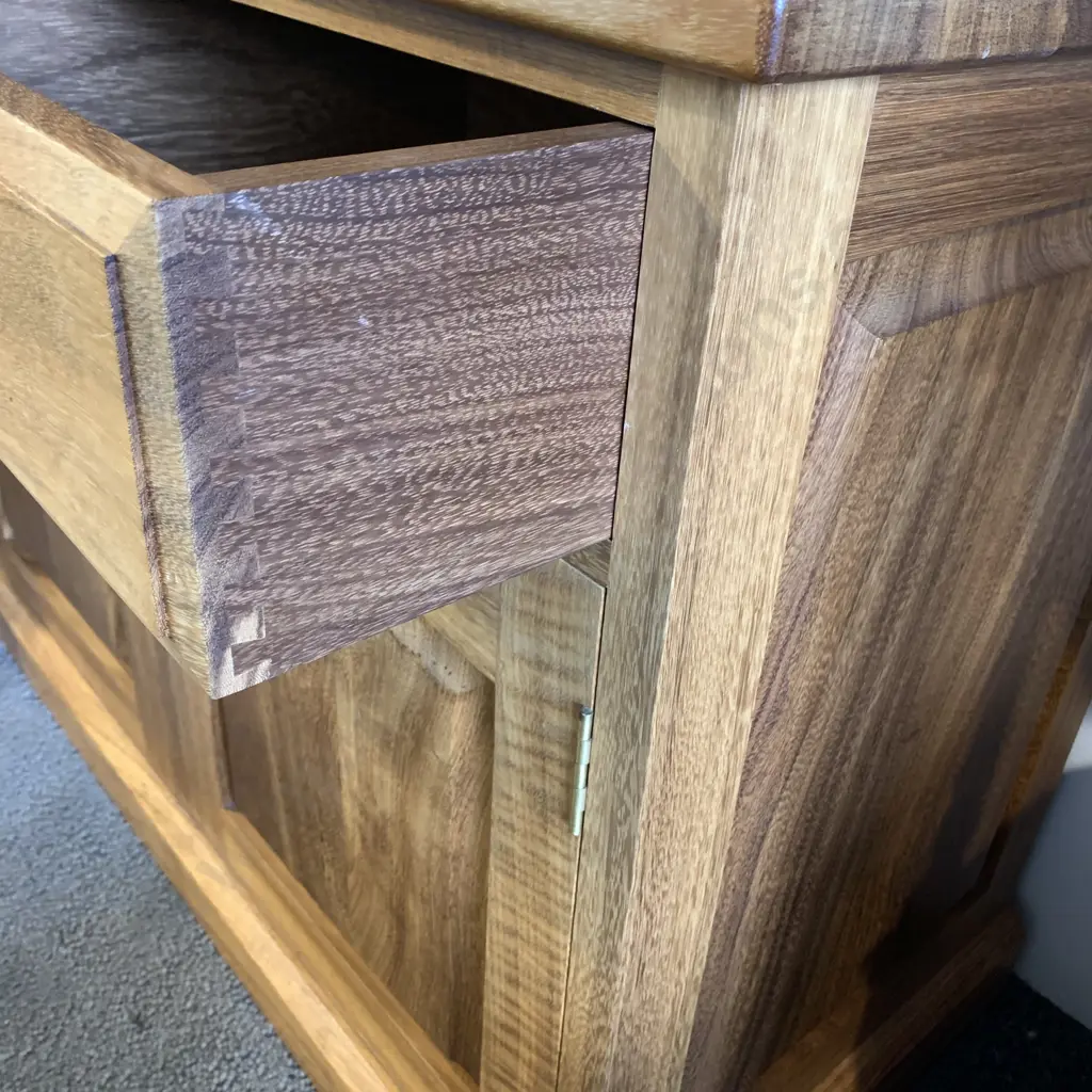 Stunning Two Piece Solid Wood Hutch/Display Cabinet. Beautiful grain and patina. H193 D49 W100cm Image 1++
