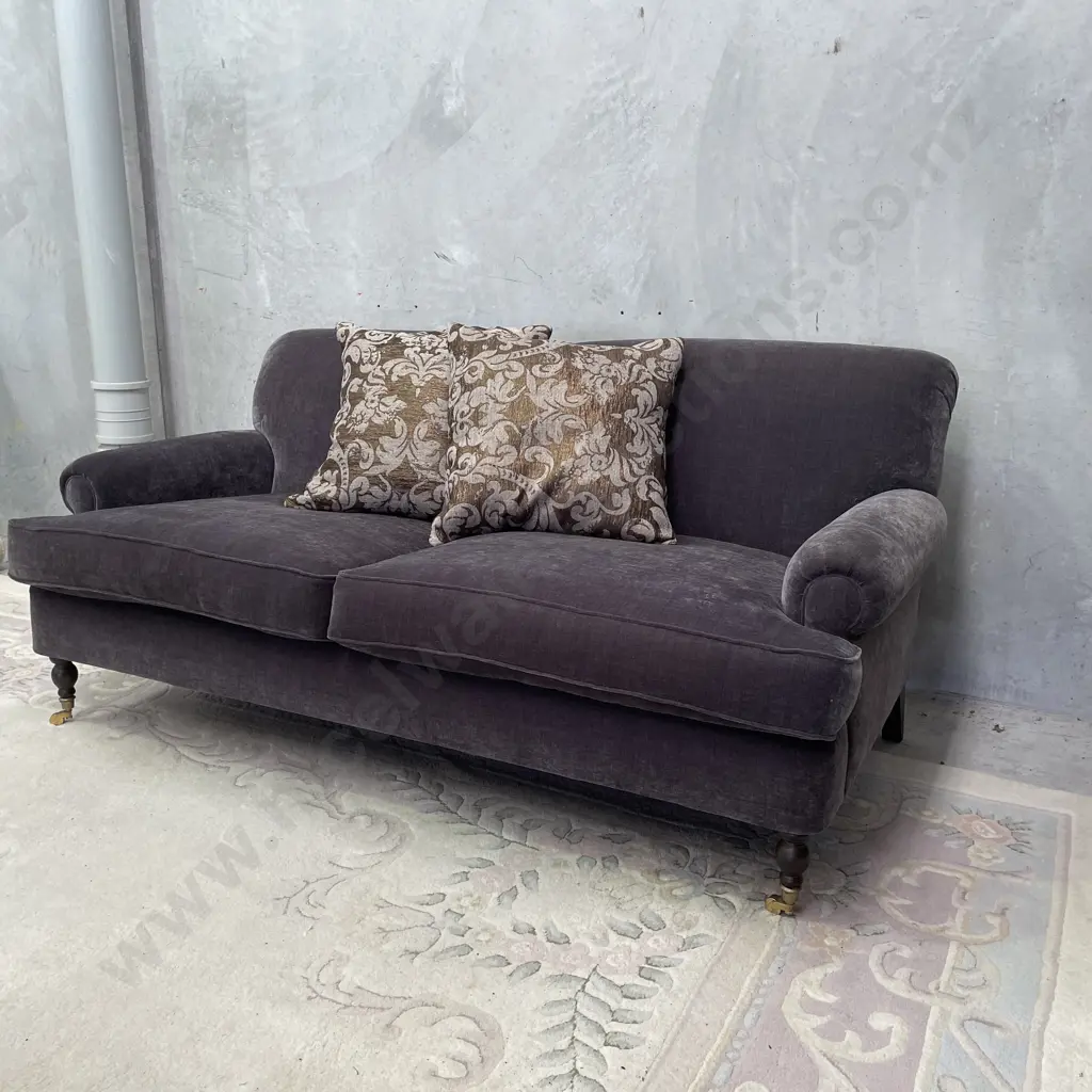Designer Collections Modernist Extra Wide 2 Seater Plush Grey Deep Seat Couch in excellent condition. Image 1++