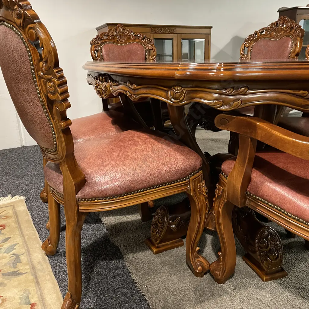 Absolutely Stunning M Moris 7 piece Dining Suite. Burr top (with removable glass). Image 1++