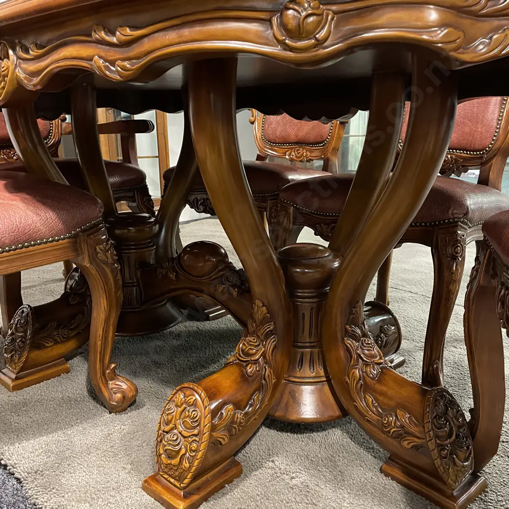 Absolutely Stunning M Moris 7 piece Dining Suite. Burr top (with removable glass). Image 1++