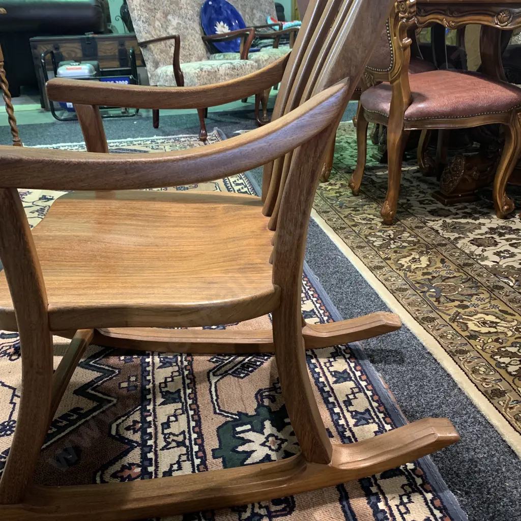 Stunning Solid Polished Wood Rocking Chair, H103 D95cm Image 1++