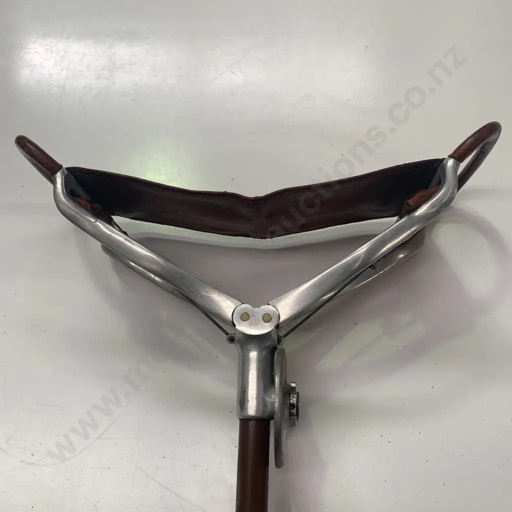 Vintage English Made Shooting Stick/Seat. Leather detail Image 1++