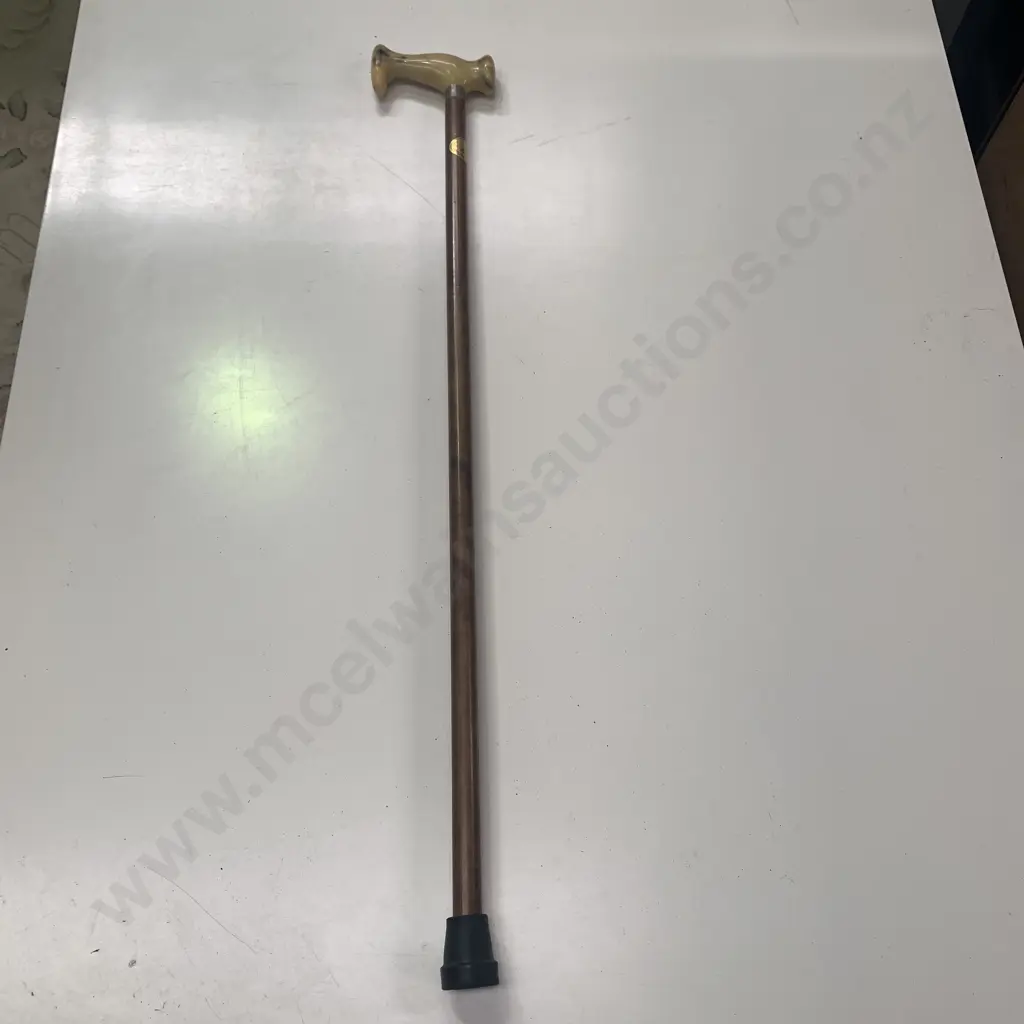 Vintage Cooper Walking Stick with Marble Effect Handle Image 1++