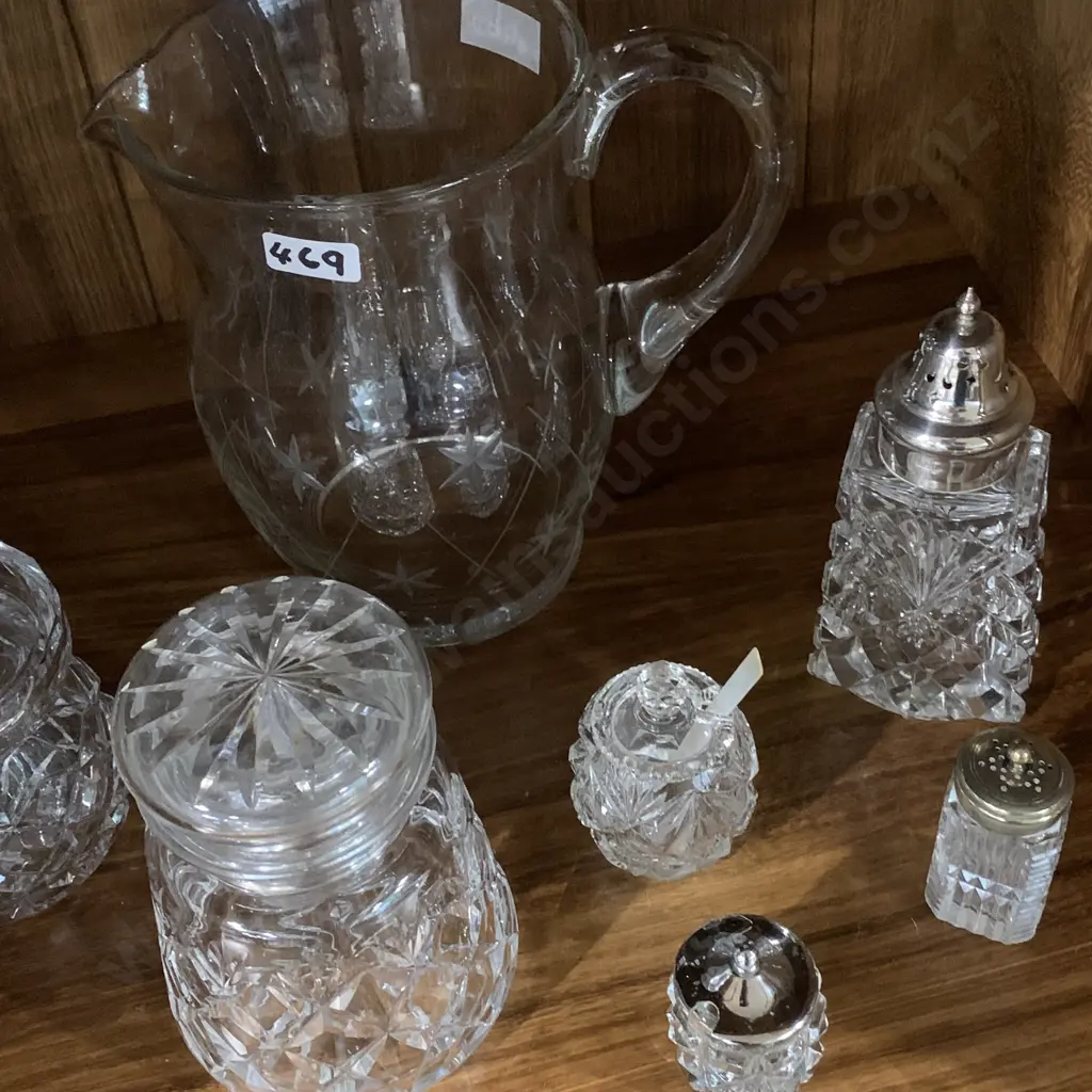 Assortment of Vintage Crystal Image 1++