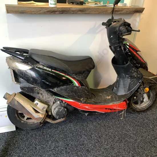 Moped Roma, Police Item Stated Working Condition, Needs TLC